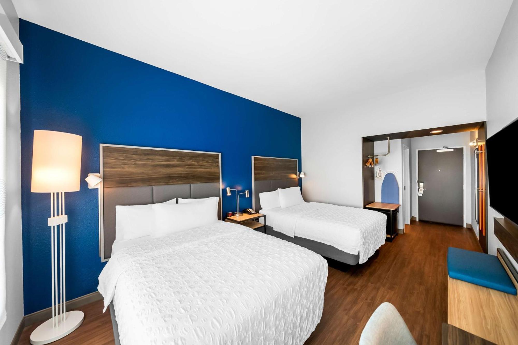 Отель Tru By Hilton Plano Hwy 75 Экстерьер фото