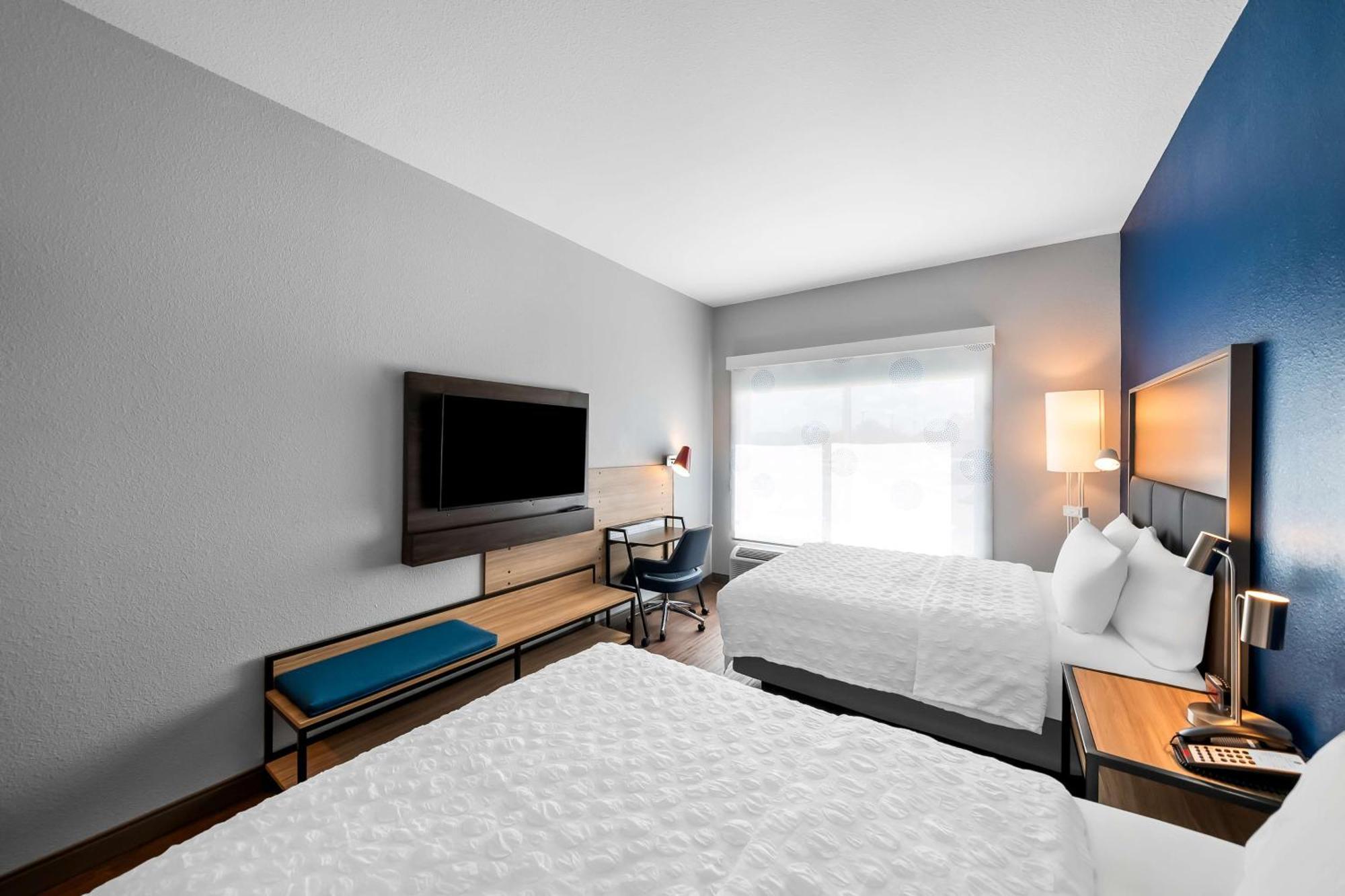 Отель Tru By Hilton Plano Hwy 75 Экстерьер фото