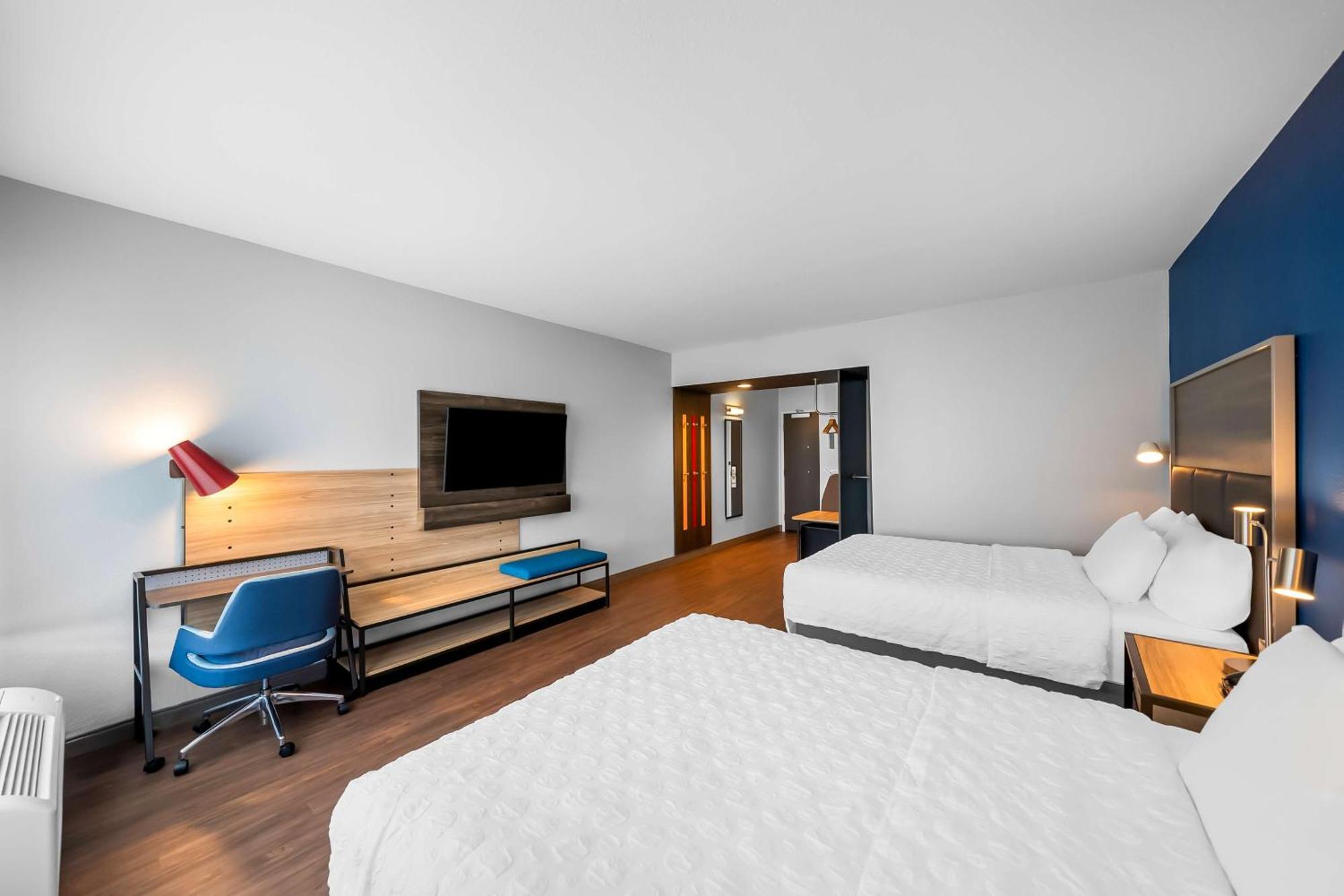 Отель Tru By Hilton Plano Hwy 75 Экстерьер фото